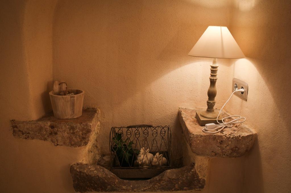 Gite Marceline Saint-Guilhem-le-Desert Habitación foto