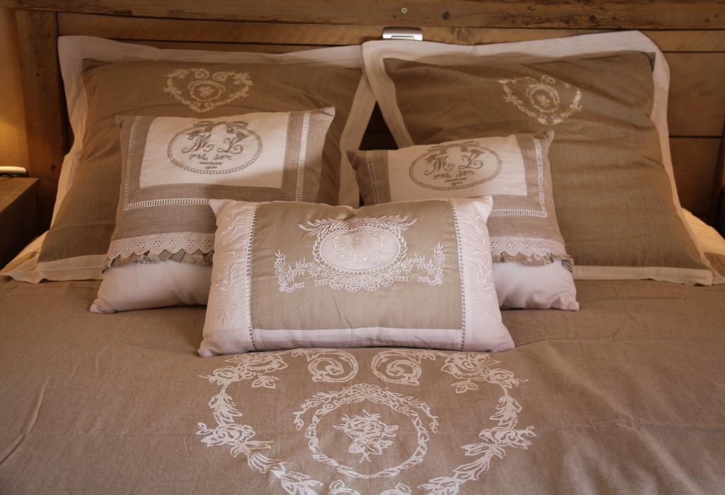 Gite Marceline Saint-Guilhem-le-Desert Habitación foto