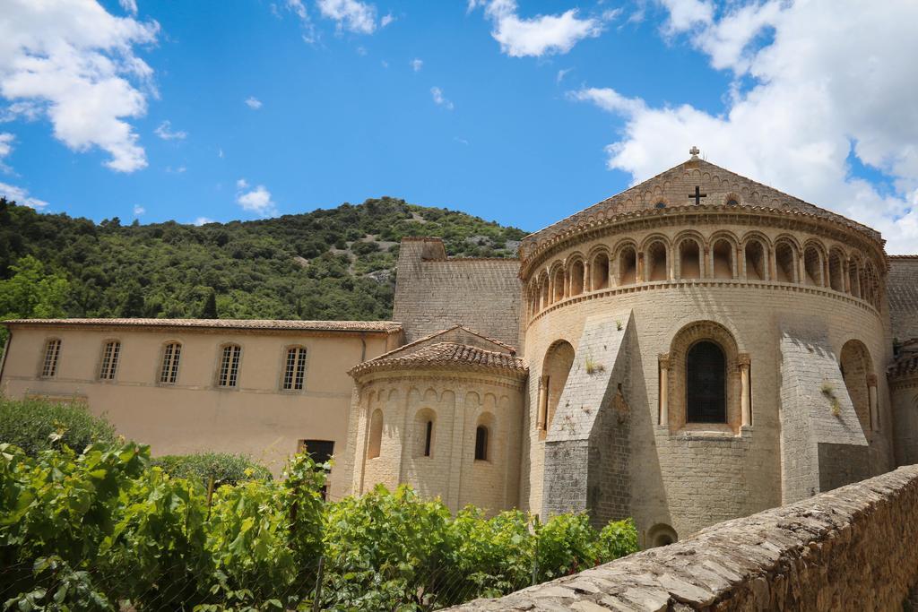 Gite Marceline Saint-Guilhem-le-Desert Exterior foto